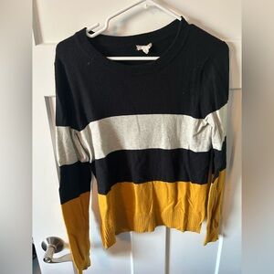 Hem and Thread sweater - size small.